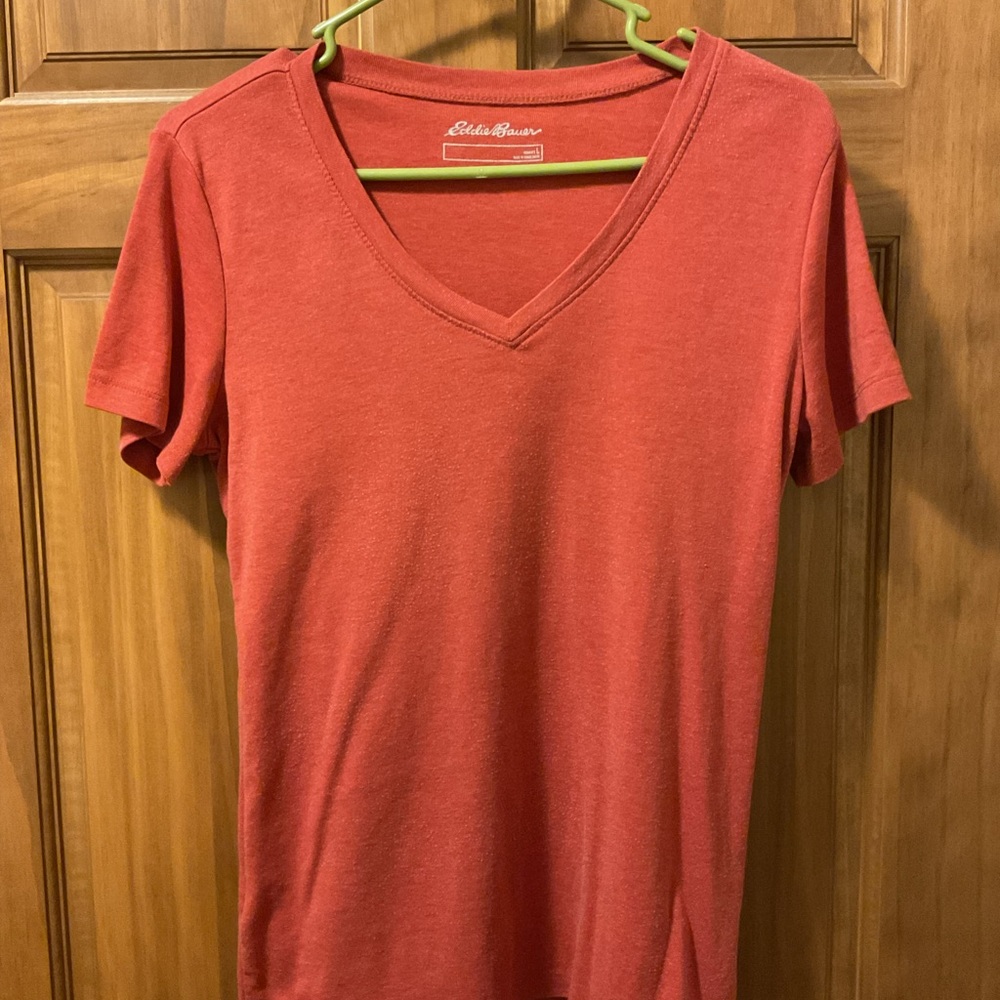 Eddie Bauer Women's Short Sleeve Red Tee